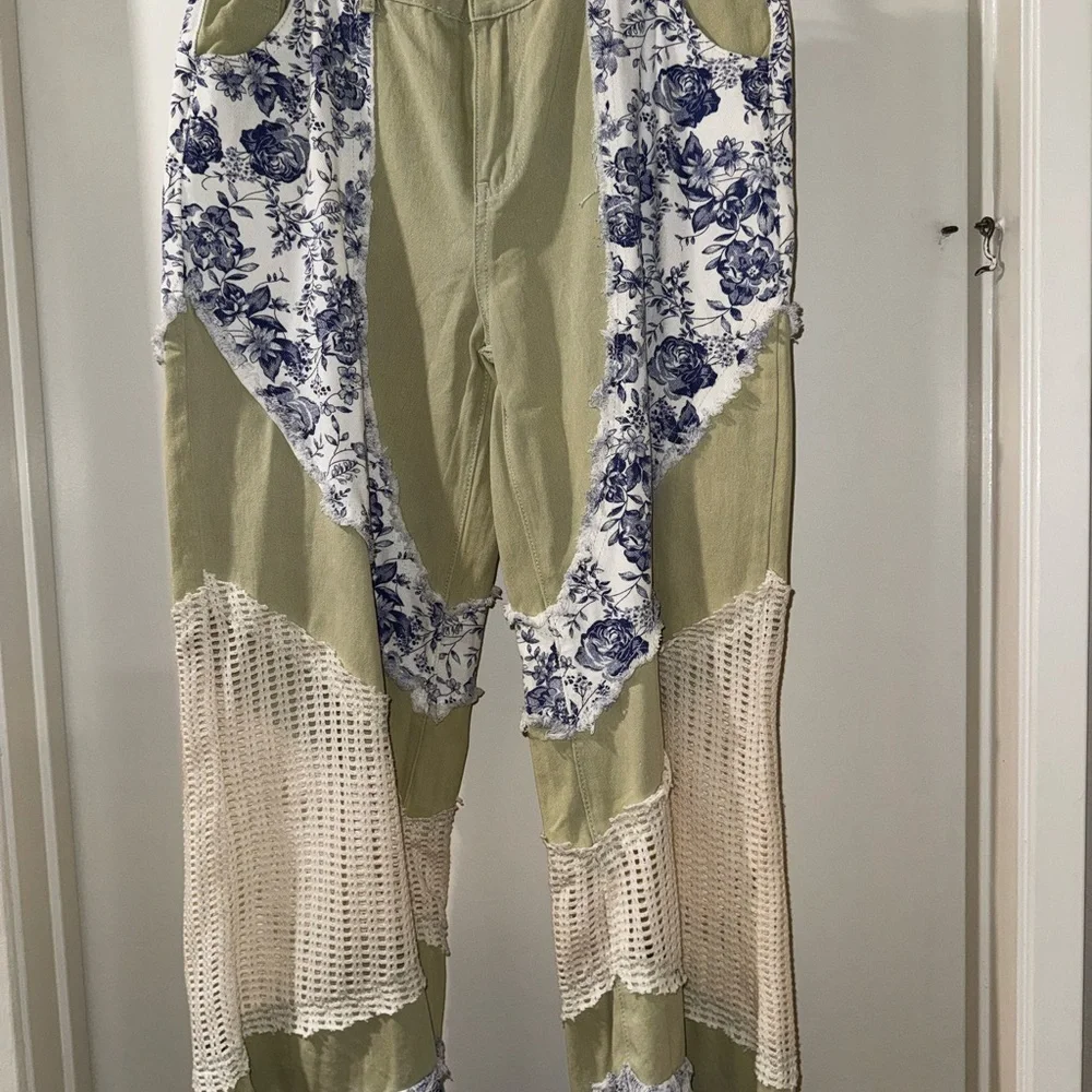 POL Medium Patch Work Mesh Denim Sage Green Jeans. Elastic in waist iNWOT. New - Picture 4 of 8